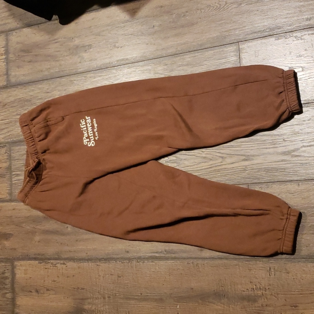 Pacsun brown sweatpants